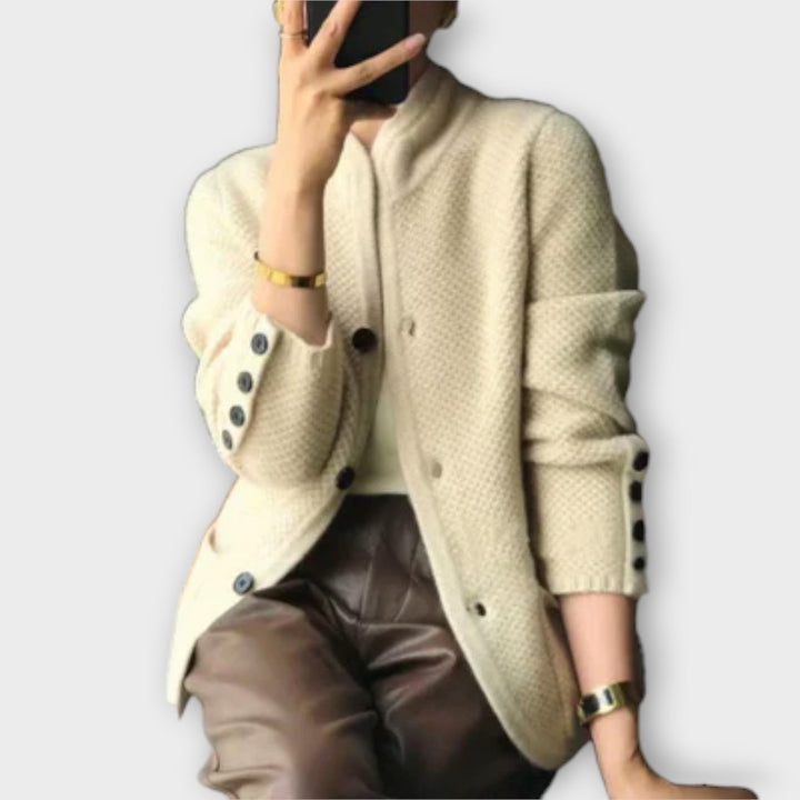 Elegant and Comfortable Cardigan