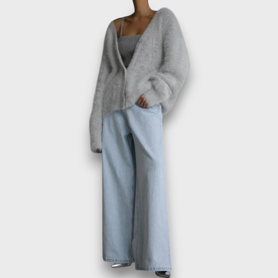 Laria – Soft Cardigan in Classic Cut