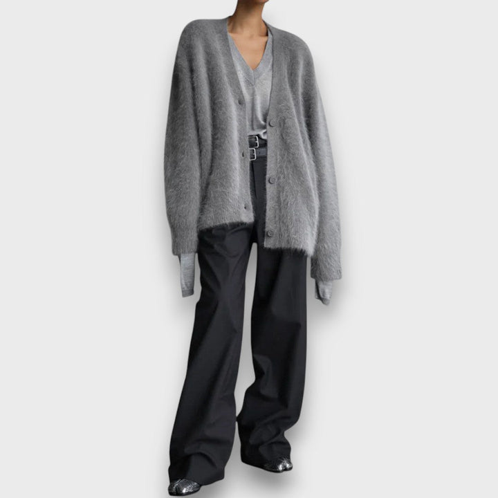 Laria – Soft Cardigan in Classic Cut